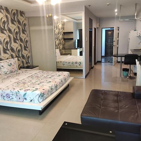 View Talay 6 Pattaya Beach By Anatolia Condo Suite Extérieur photo