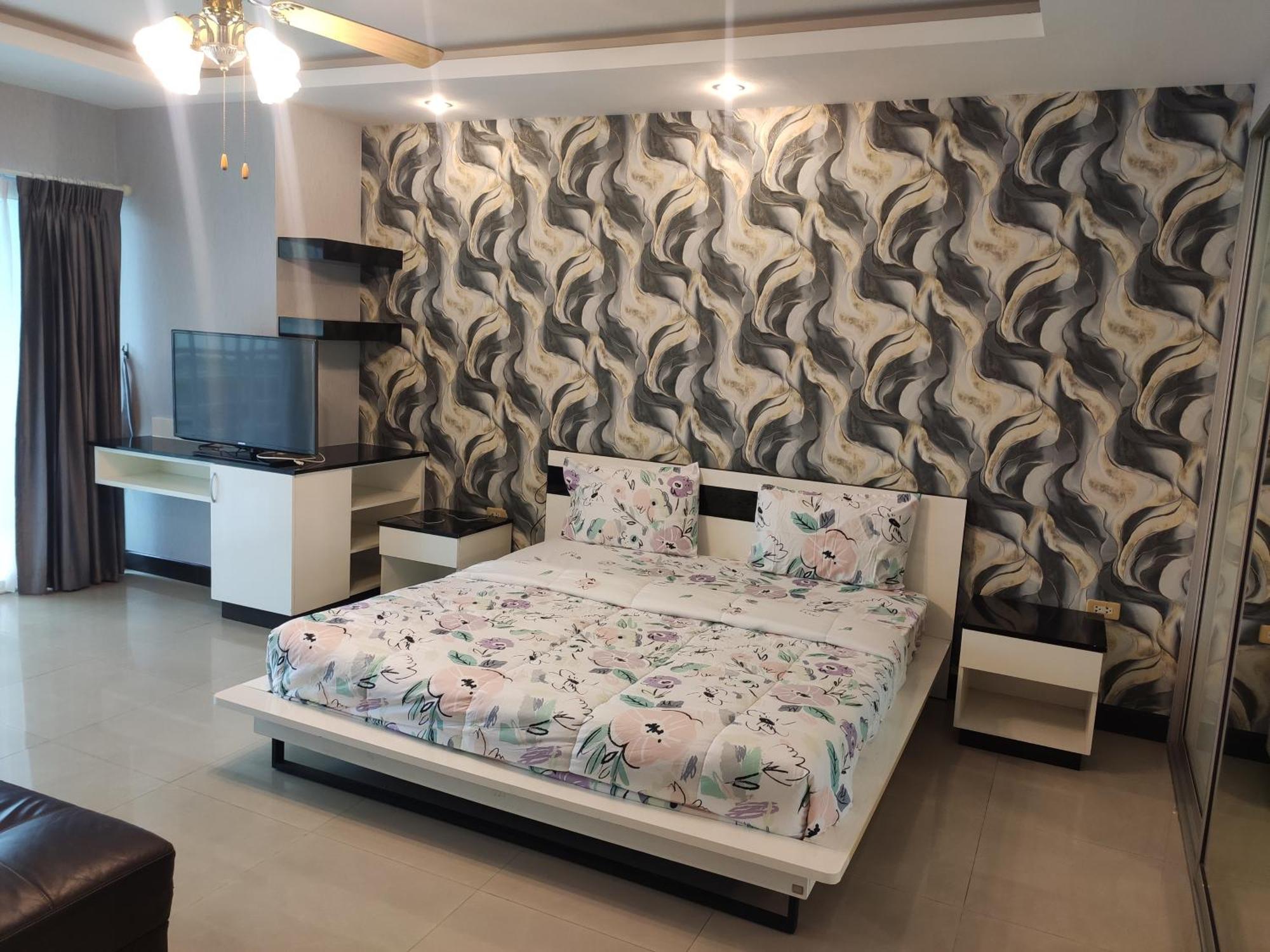 View Talay 6 Pattaya Beach By Anatolia Condo Suite Extérieur photo