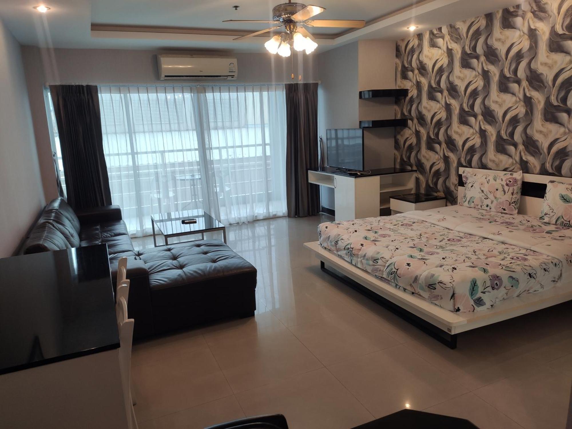 View Talay 6 Pattaya Beach By Anatolia Condo Suite Extérieur photo