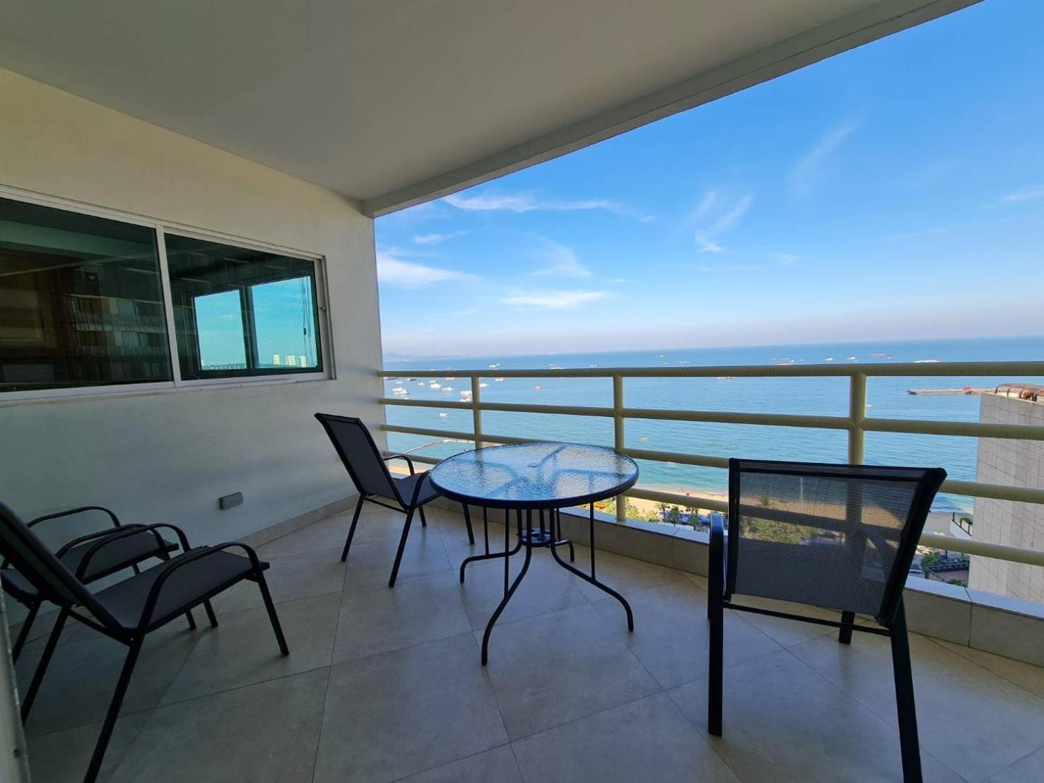 View Talay 6 Pattaya Beach By Anatolia Condo Suite Extérieur photo