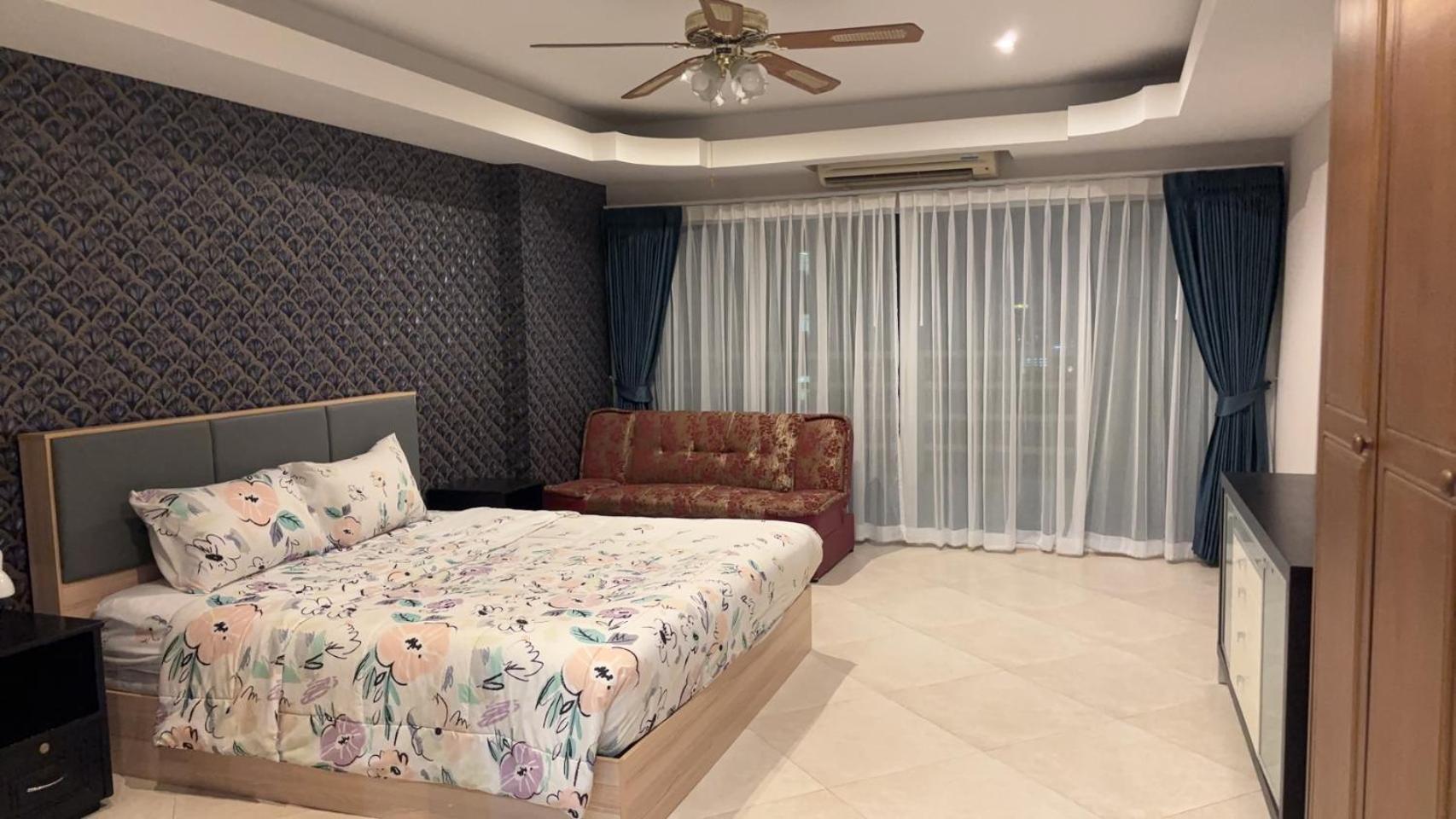 View Talay 6 Pattaya Beach By Anatolia Condo Suite Extérieur photo