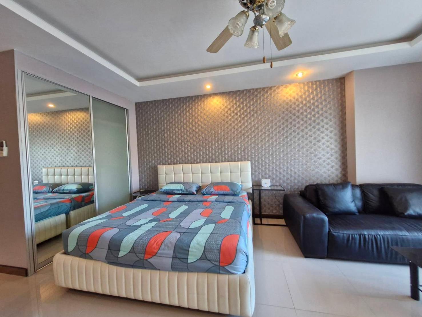 View Talay 6 Pattaya Beach By Anatolia Condo Suite Extérieur photo